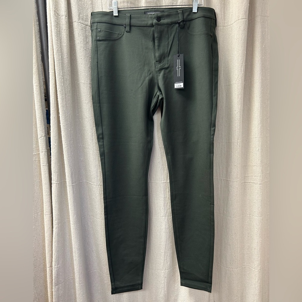 Liverpool LA / NWT/ olive / Harper boot cut skinny/ size 16-33 - Picture 3 of 10